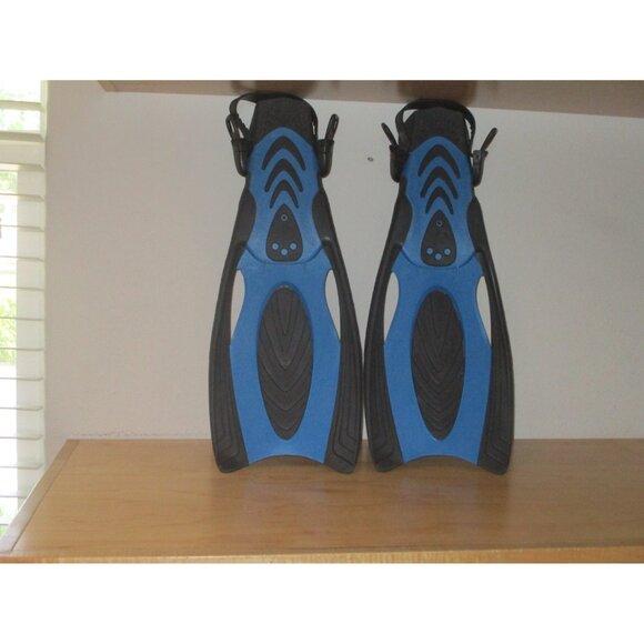 U.S. Divers Set of 2 Black and Blue Fins Size Large 10-13 Good Pre Owned Shape - Picture 2 of 3